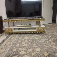 میز تلوزیون برنجی با ایینه وبوفه برنجی