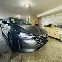 نیسان سیلفی مکث ادیشن هیبریدی