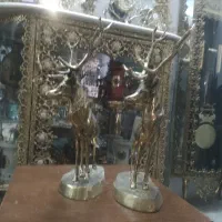 دوعدد گوزن برنجی|مجسمه، تندیس، ماکت|قلعه نو, |دیوار