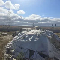 فروش آلاچیق با ۲ اسب و ۲ سگ و پاترول وغیره|فروش زمین و ملک کلنگی|نمین, |دیوار