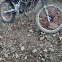 موتورتریل|موتورسیکلت|گهواره, |دیوار