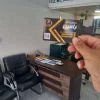 ۸۵ متری طبقه ۳/املاک رامین