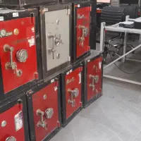 دکور فروشگاه و قفسه انبار|فروشگاه و مغازه|بهارستان, |دیوار