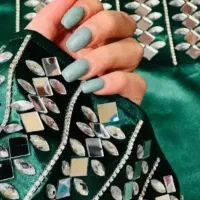 لباس آینه برای عید قربان پذیرفته می شود