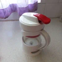 ظرف نگهدارنده رب