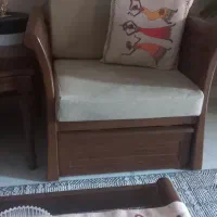 مبل نیم ست چوب روس و میز وسط ۴ نفره کشو دار|مبلمان خانگی و میز عسلی|کرج, باغستان|دیوار