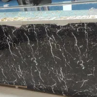 ویترین مغازه