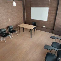 اجاره کلاس تدریس ساعتی|اجارهٔ کوتاهمدت دفتر کار و فضای آموزشی|شیراز, فلکه گاز|دیوار