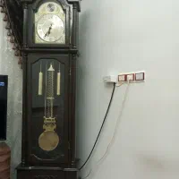 ساعت ایستاده