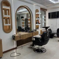 همکار آرایشگر آقا