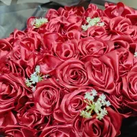 دسته گل ربانی ۴۹ شاخه فقط ۷۵۰