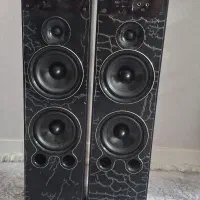 یه جفت اسپیکر