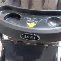 کالسکه دلیجان نو نو بسیار زیبا وجا لیوانی دارد
