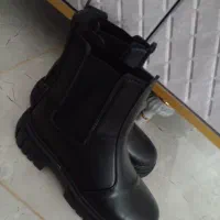 بوت مشکی