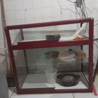 میز شیشه ای دکور برای مغازه