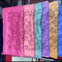 پتومجیک|رختخواب، بالش، پتو|قم, قلعه کامکار|دیوار