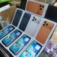 گوشی .. آیفون ..