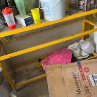 دو عدد ویترین شیشه ای مناسب مغازه