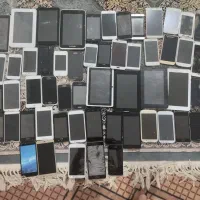 تعدادی گوشی