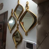 اینه تزئینی از جنس پلی استر کاملا سالم رنگ ثابت|آینه|لاهیجان, کوی آزادگان|دیوار