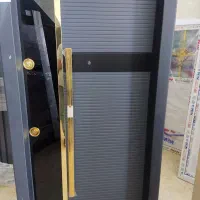 نصاب درب و پنجره و تولیدانواع درب و پنجره پی وی سی|عمده‌فروشی|یزد, |دیوار