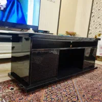 میز تلوزیون مشکی در حد نو|میز تلویزیون|کرج, شهرک جهان‌نما|دیوار