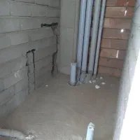 لوله کش فاضلاب ساختمان نیازمندیم