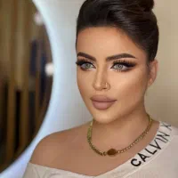 تخفیف ۵۰ درصدی میکاپ و شینیون