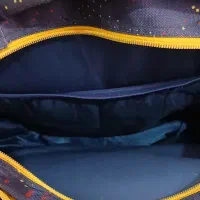 کیف مدرسه پسرانه|کیف، کفش، کمربند|پرند, فاز ۱|دیوار