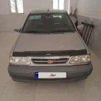 پرایدنقره ای