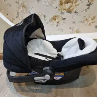 تخت کنار مادر زویی و کریر دلیجان|تخت و صندلی بچه|رشت, معلم|دیوار