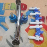 یه علمک پایه کوتاه ظرفشویی و۶ شیرآب و کاتریج شیراب|لوازم سرویس بهداشتی|اندیمشک, |دیوار