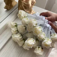 گیفت رز شاخه ای همراه با چاپ اسم