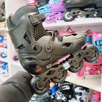 کفش اسکیت و ملزومات|دوچرخه، اسکیت، اسکوتر|اصفهان, محله سفلی|دیوار