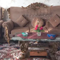 مبل ۹ نفره سلطنتی کم جا به همراه ۳ عدد میز عسلی|مبلمان خانگی و میز عسلی|رشت, عینک|دیوار