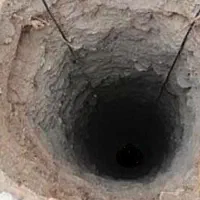 مقنی و سیمان کاری