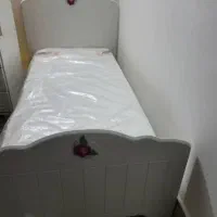 تخت و ویترین