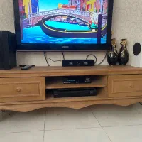 میز تلوزیون در حد نو