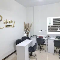 دستیار حرفه ای ناخن|استخدام درمانی، زیبایی، بهداشتی|تهران, نیلوفر|دیوار