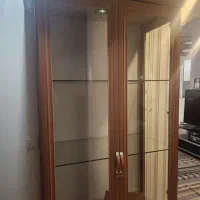 ویترین و کتابخانه شیک
