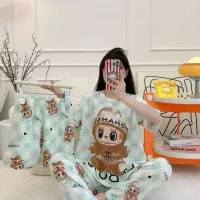 ست‌ سه‌تیکه وارداتی تیشرت، شلوار،کراپ/شورتک