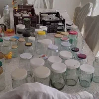 ظروف شیشه ای نگهدارنده درب دار