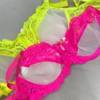 سوتین شیشه ایی