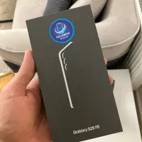 سامسونگ اس ۲۵ fe پلمپ