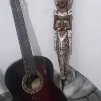 گیتار سالم بدون مشکل