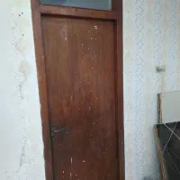 در چوبی نراد و سینک