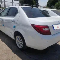 دنا پلاس اتوماتیک، مدل ۱۴۰۴ آپشنال صفر برج۸