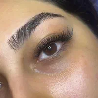 تخفیف ویژه کاشت مژه با ماندگاری بالا|خدمات آرایشگری و زیبایی|شیراز, پودنک|دیوار