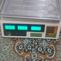 ترازو دیجیتال کمری