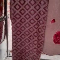 پتو و روبالشت|رختخواب، بالش، پتو|فولادشهر, مسکن مهر فولادشهر|دیوار